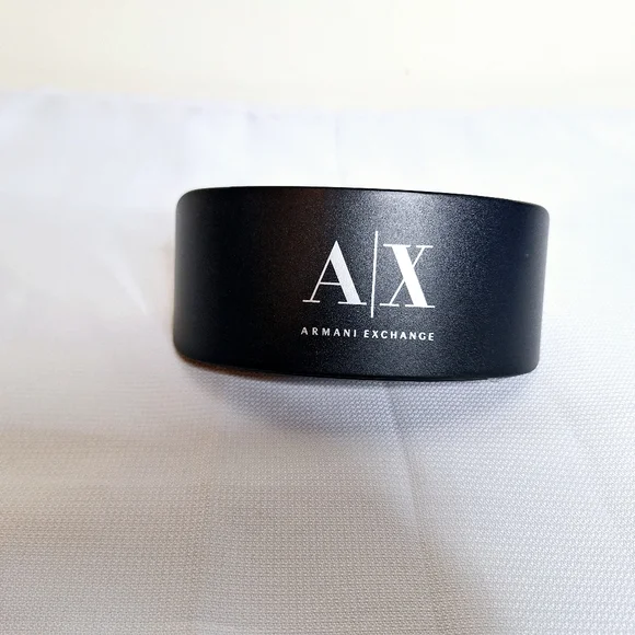 Armani Exchange brand " The Emerald Eye Beauty" Oversized sunglasses. - Picture 2 of 9